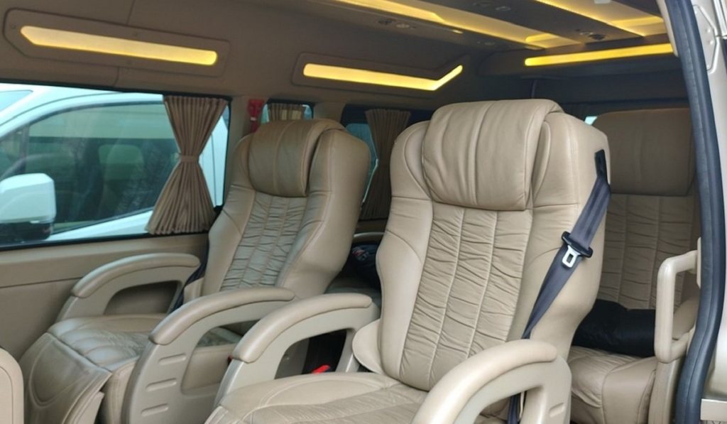 Sewa Hiace Luxury Jakarta, Rental Hiace Jakarta, Hiace Luxury Jakarta, Sewa Mobil Hiace, Hiace Jakarta