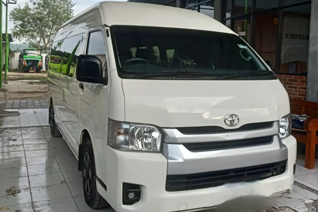 Sewa Hiace Jakarta Bandung, Sewa Hiace Luxury Jakarta, Rental Hiace Jakarta, Hiace Premium Jakarta, Travel Jakarta Bandung