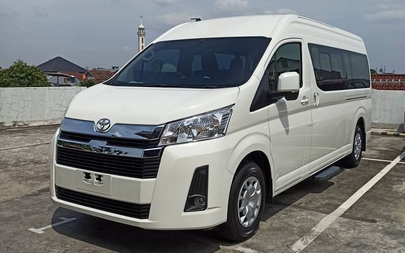 Sewa Hiace Luxury, Hiace Luxury Jakarta, Renta lHiace Jakarta, Sewa Mobil Jakarta, Travel Nyaman
