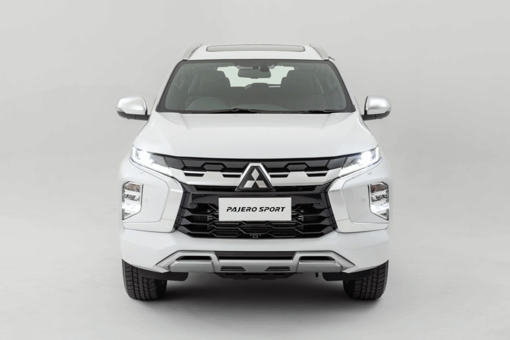 Sewa Pajero Jakarta, Rental Pajero Jakarta, Harga Sewa Pajero, Pajero dengan Sopir Jakarta, Pajero untuk Acara Jakarta