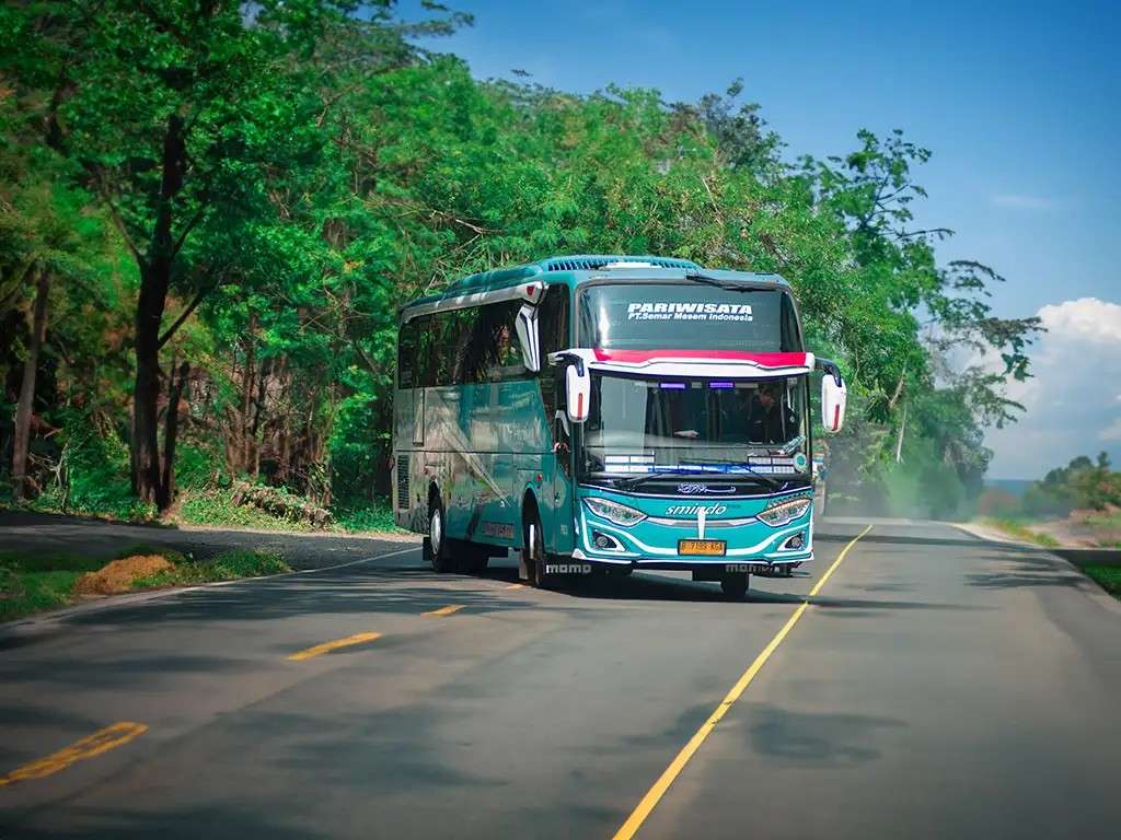 Bus Pariwisata Murah di Jakarta, Sewa Bus Jakarta, Bus Wisata Hemat, Paket Wisata Rombongan, Transportasi Rombongan
